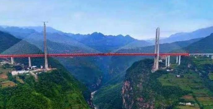 英媒感叹中国建成世界第一高桥